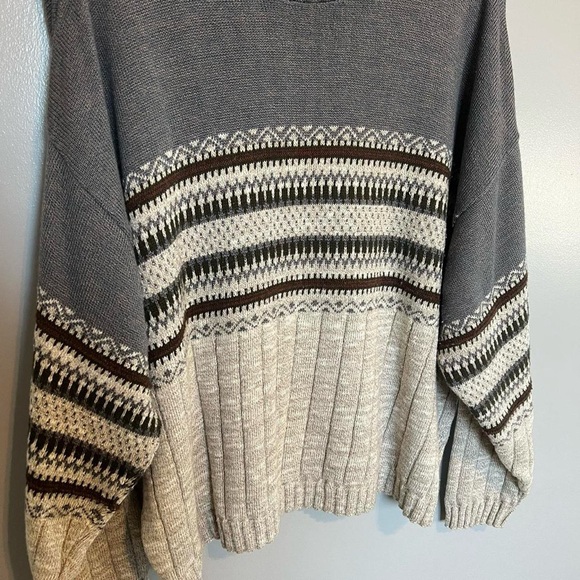 Vintage Light Weight Knit Sweater - Picture 2 of 3